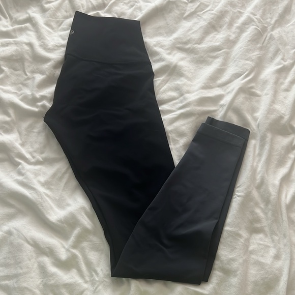Lululemon high rise leggings - Picture 3 of 8
